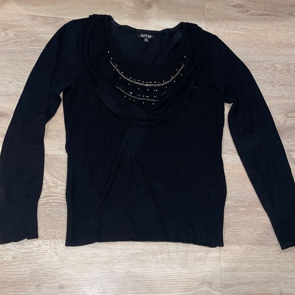Woman’s apt 9 size small long sleeve top - Picture 1 of 4